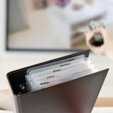 DVD verdelers met ringbandgaten incl. etiketten met voorbedrukte filmgenres