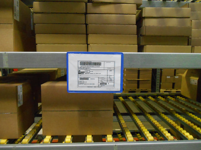 Magneettivahvistettu logistiikan tunnistetasku, A5, vaaka, sivulataus