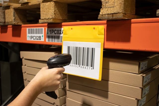 Magneettinen logistiikkatasku, jossa neodyymit ja läppä, A5, vaaka-asento