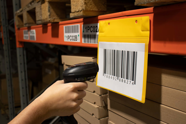 Magneettinen logistiikkatasku, jossa neodyymit ja läppä, A5, vaaka-asento