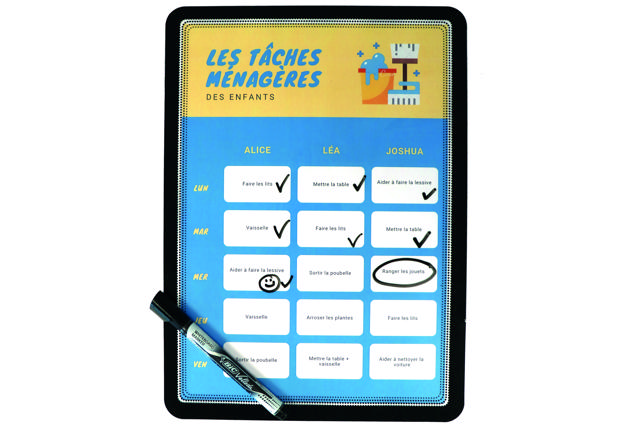 Magneettinen itseliimautuva kuivapyyhittävä kehysnäyttötasku, siirrettävä, A4