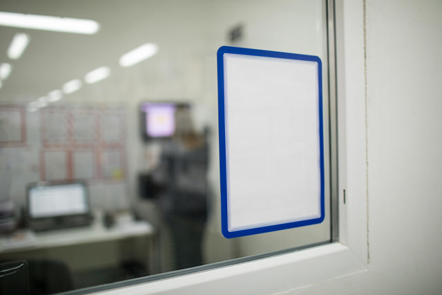 Magneettinen itseliimautuva kehysnäyttötasku, siirrettävä, A4