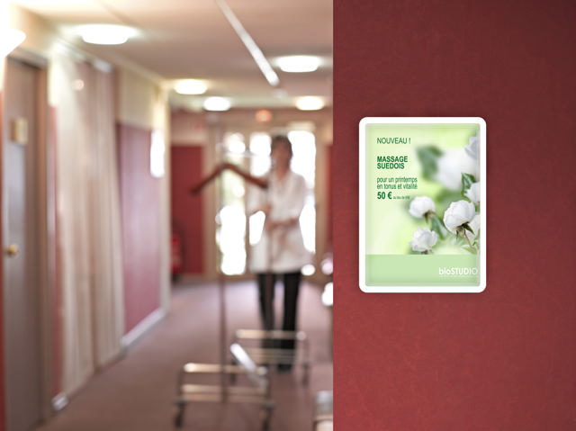 Magneto marco informativo autoadhesivo, reposicionable, A4