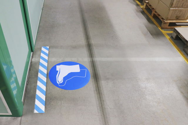 Självhäftande golvmarkeringslinje, 90 x 1000 mm