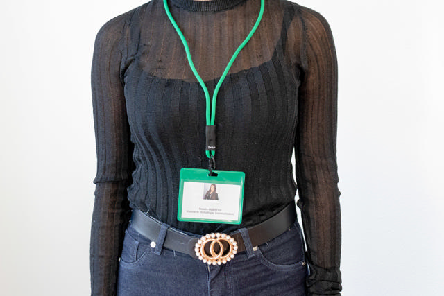 Korttipidike, vaakasuora