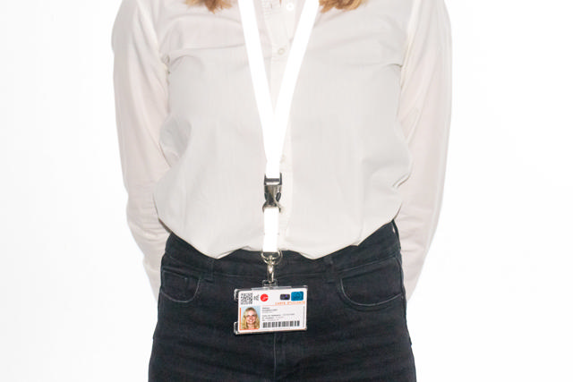 Cinta colganta reflectante, con clip desmontable