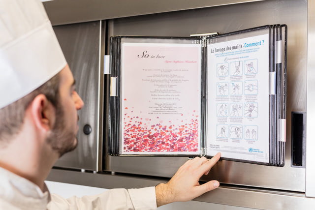 Expositor de pared antimicrobiano Tarifold, acero inoxidable, A4, 10 fundas