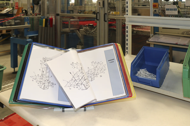 Tarifoldin metallinen pöytäasiakirjojen näyttöjärjestelmä, A4, 10 FoldFive-taskua