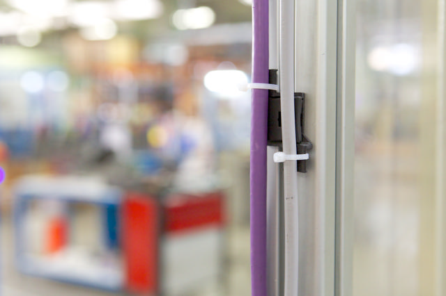 Zubehör T-Clip, Kabelhalter