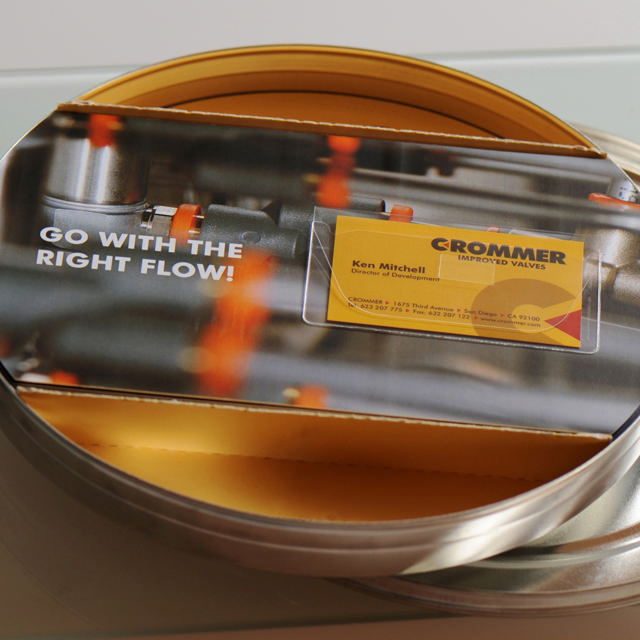 Funda autoadhesiva para tarjetas de visita, con solapa, permanente, 105 x 60 mm